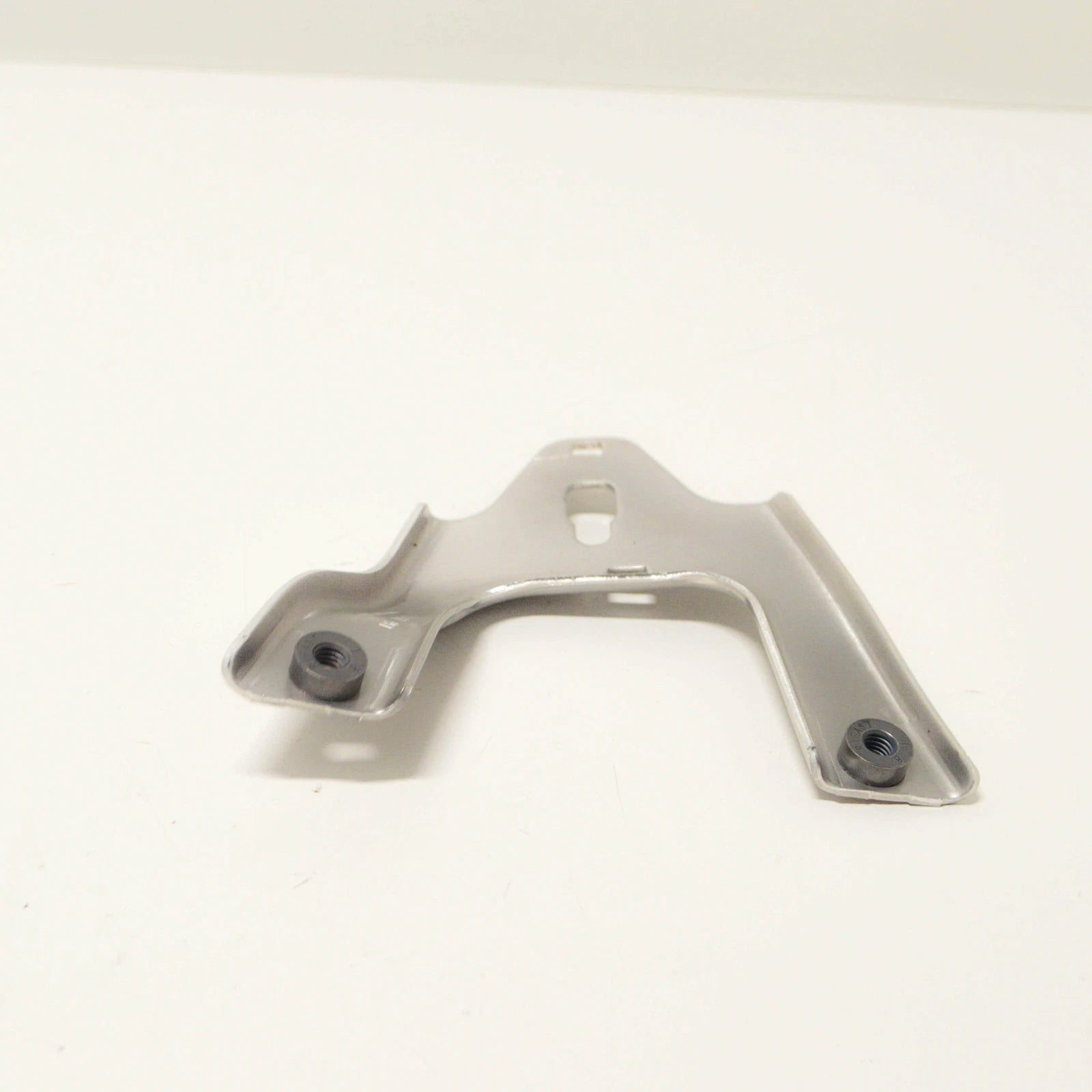 NEW MERCEDES-BENZ C-CLASS W205 RADIATOR RIGHT STRUT SUPPORT A2056204100 ORIGINAL