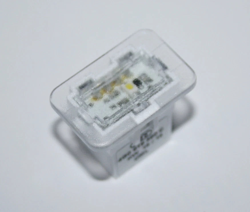 NEW AUDI Q2 FRONT FOOTWELL LED LIGHT 4G0919390C ORIGINAL