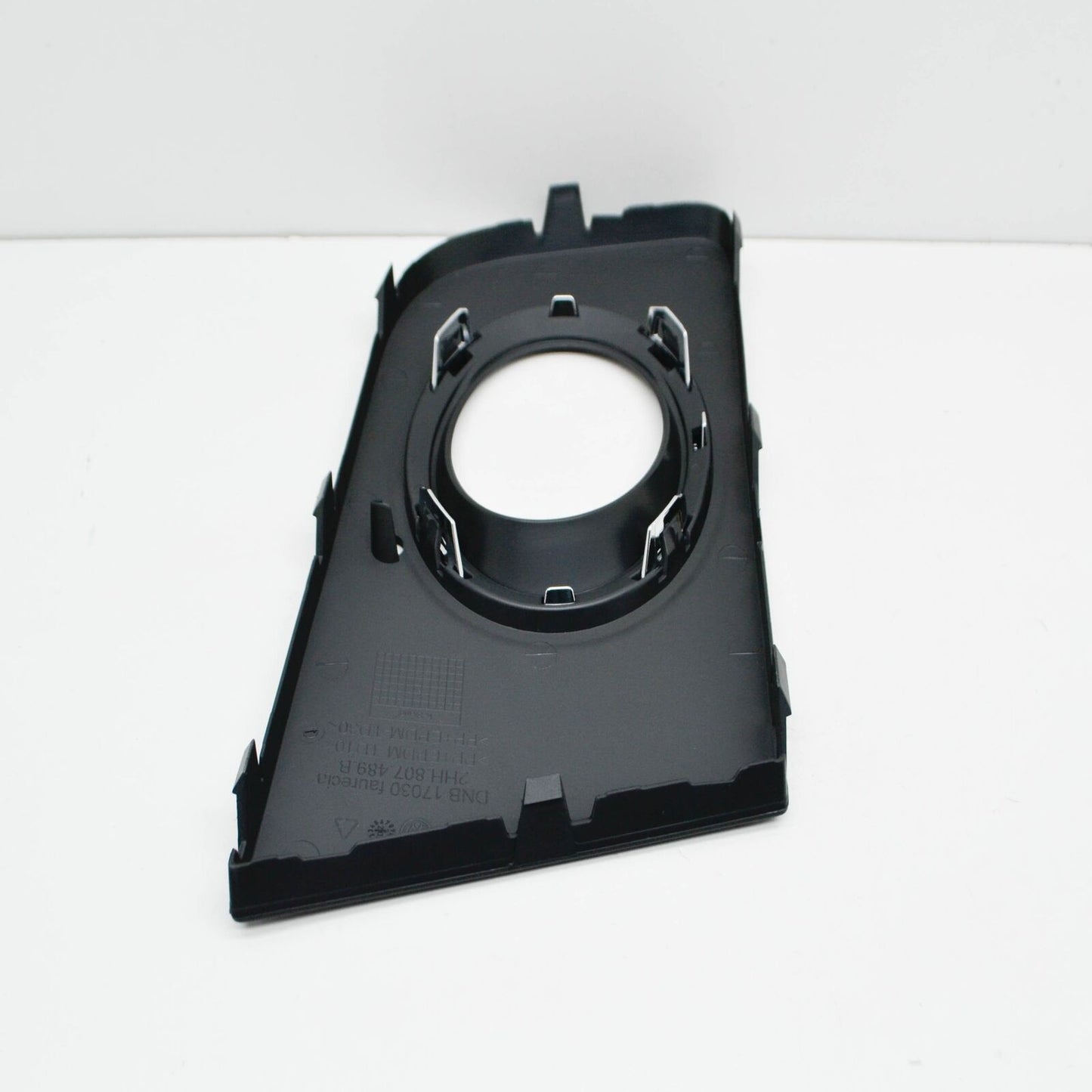 NEW VOLKSWAGEN AMAROK MK1 FRONT LEFT FOG LIGHT TRIM 2HH807489BRYP 2013 ORIGINAL