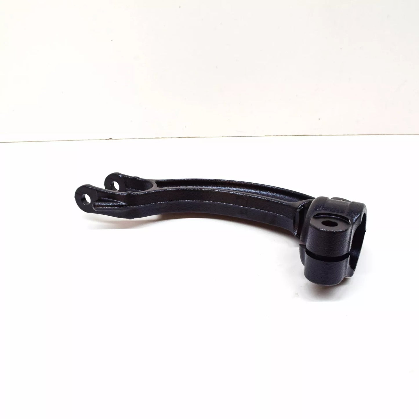 NEW AUDI A4 B8 FRONT RIGHT SUSPENSION STRUT LOWER FORK 8K0413038L