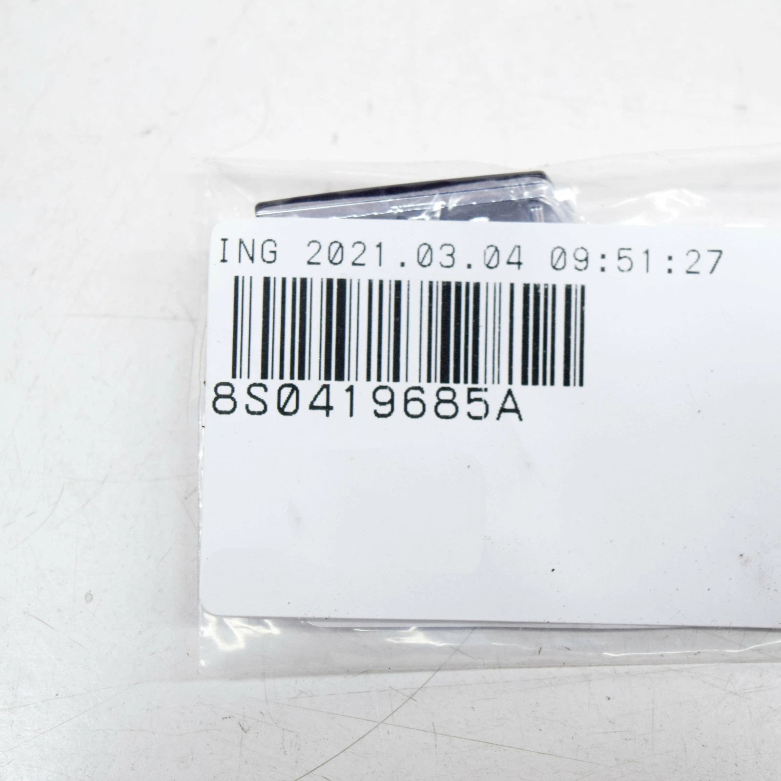 NEW AUDI TT FV MK3 STEERING WHEEL 'TTS' BADGE 8S0419685A