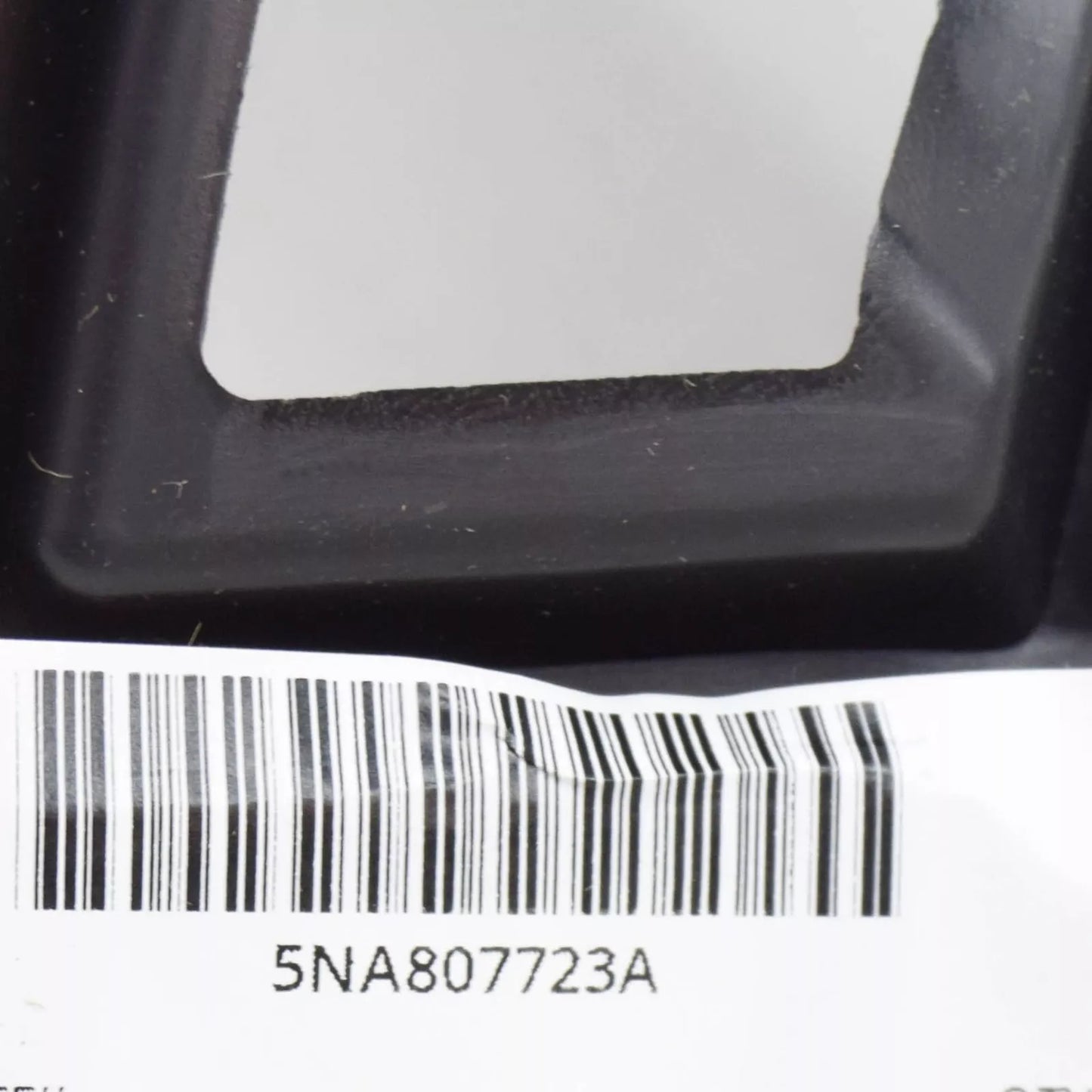 NEW VOLKSWAGEN TIGUAN AD FRONT BUMPER LEFT SUPPORT TRIM 5NA807723A ORIGINAL