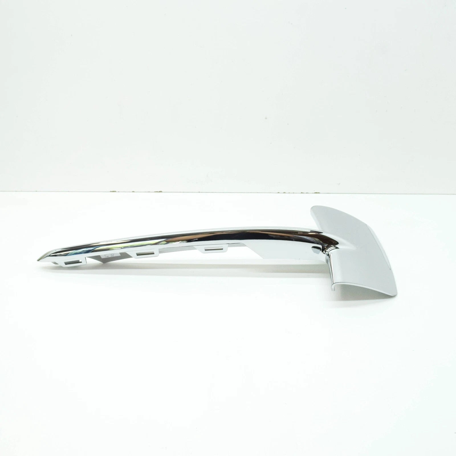 NEW BMW X5 F15 FRONT BUMPER RIGHT GRILLE TRIM PURE EXCELLENCE 51117325396