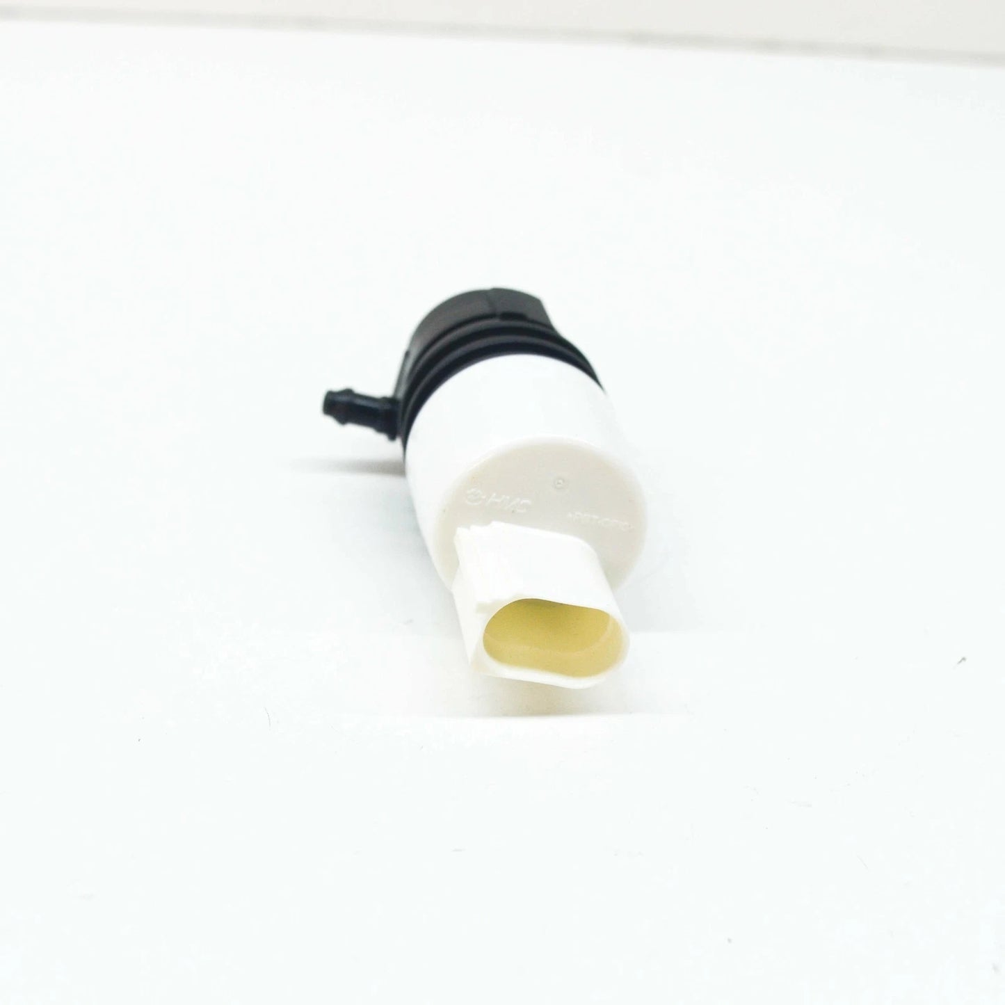 NEW BMW 3 TOURING G21 WINDSHIELD WASHER TANK MOTOR ACTUATOR 67128736998 ORIGINAL