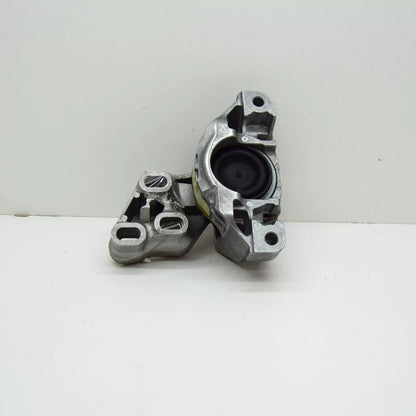 NEW MERCEDES-BENZ CLA COUPE C117 GEARBOX TRANSMISSION MOUNT A2462402317 ORIGINAL