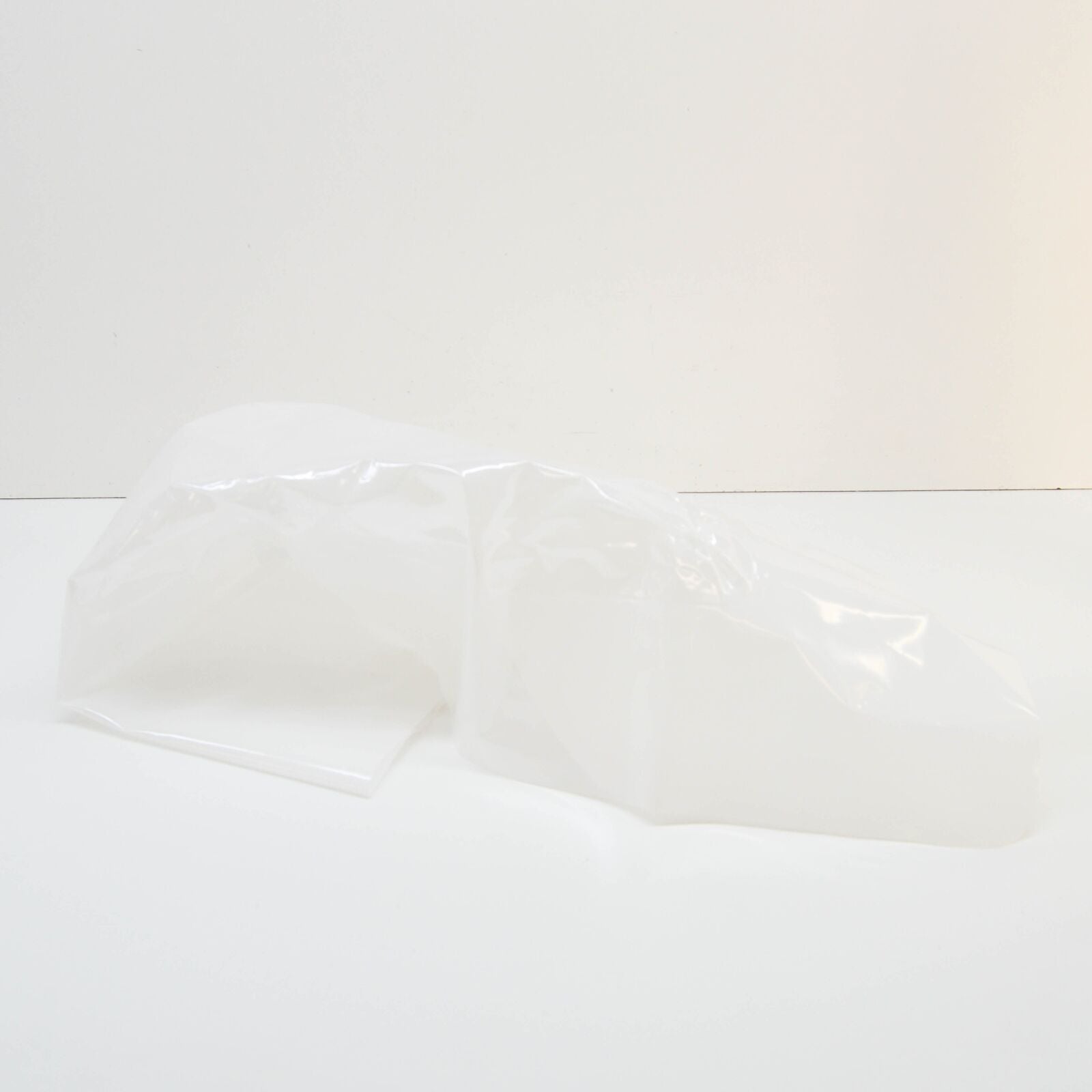 NEW MERCEDES-BENZ G W463 FRONT LEFT DOOR SEAL A4637270530 ORIGINAL