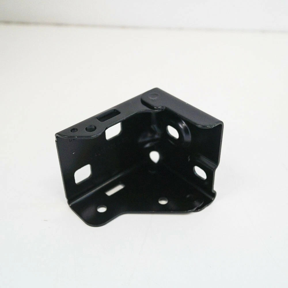 NEW MERCEDES BENZ C CLASS W205 INNER BRACKET A2056260412