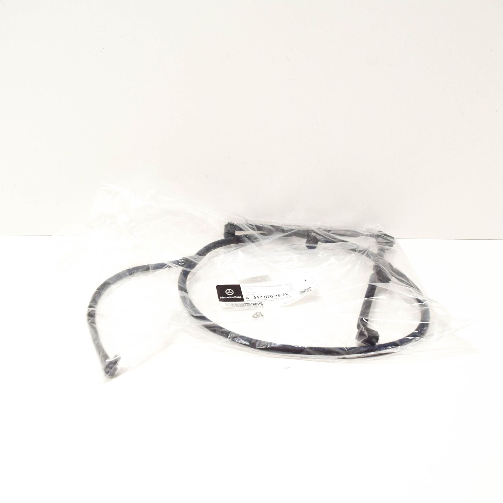 NEW MERCEDES-BENZ SPRINTER 906 FUEL INJECTOR RETURN HOSE A6420707532 ORIGINAL