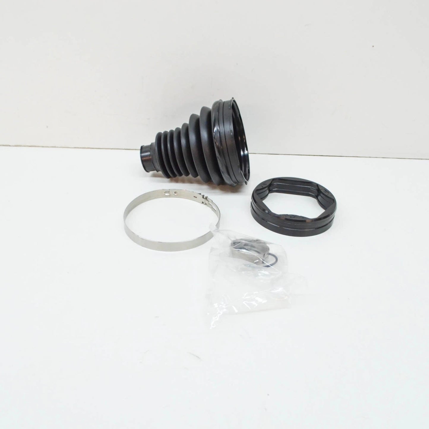 NEW BMW X3 F25 CV JOINT BOOT KIT 31607620599 ORIGINAL