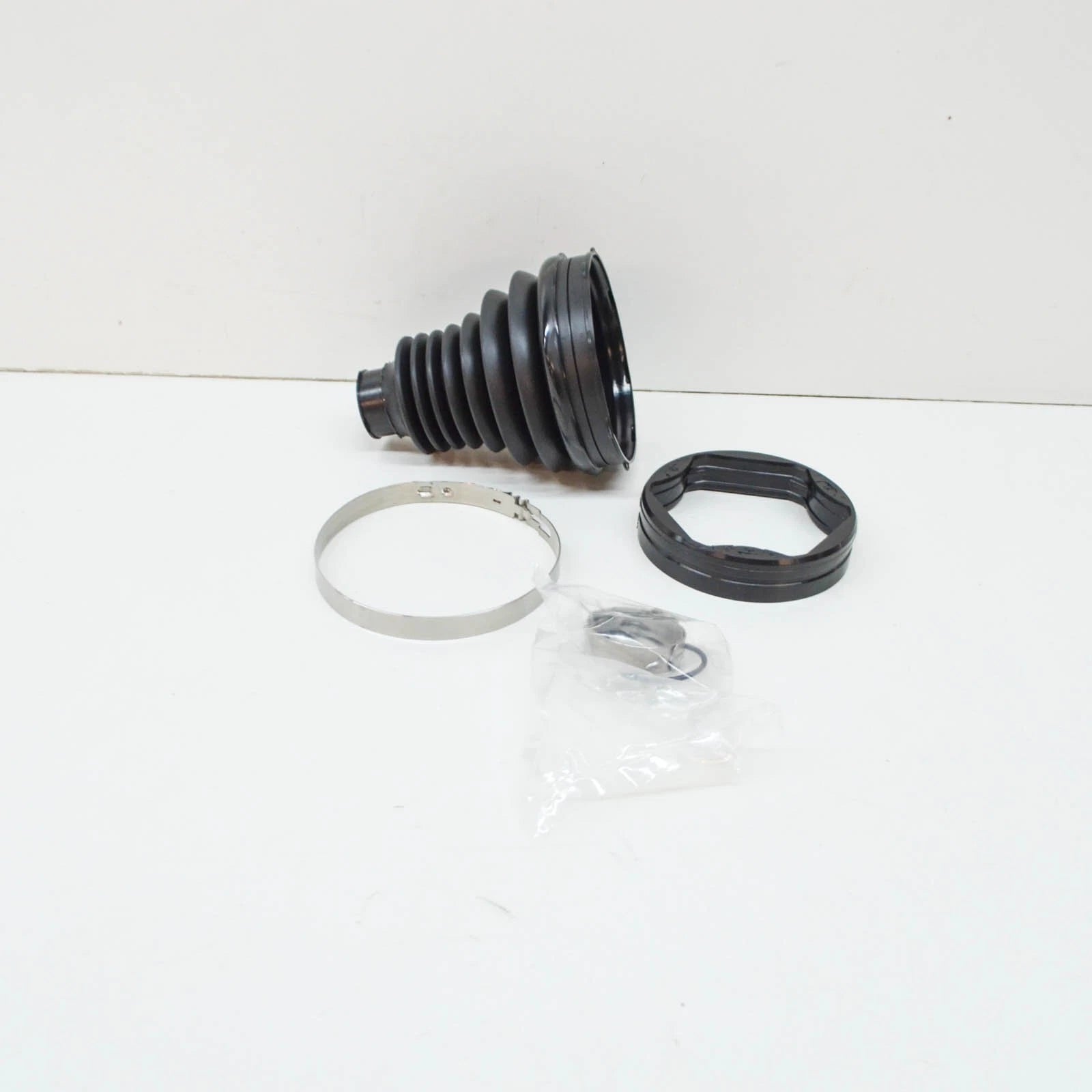 NEW BMW X3 F25 CV JOINT BOOT KIT 31607620599 ORIGINAL