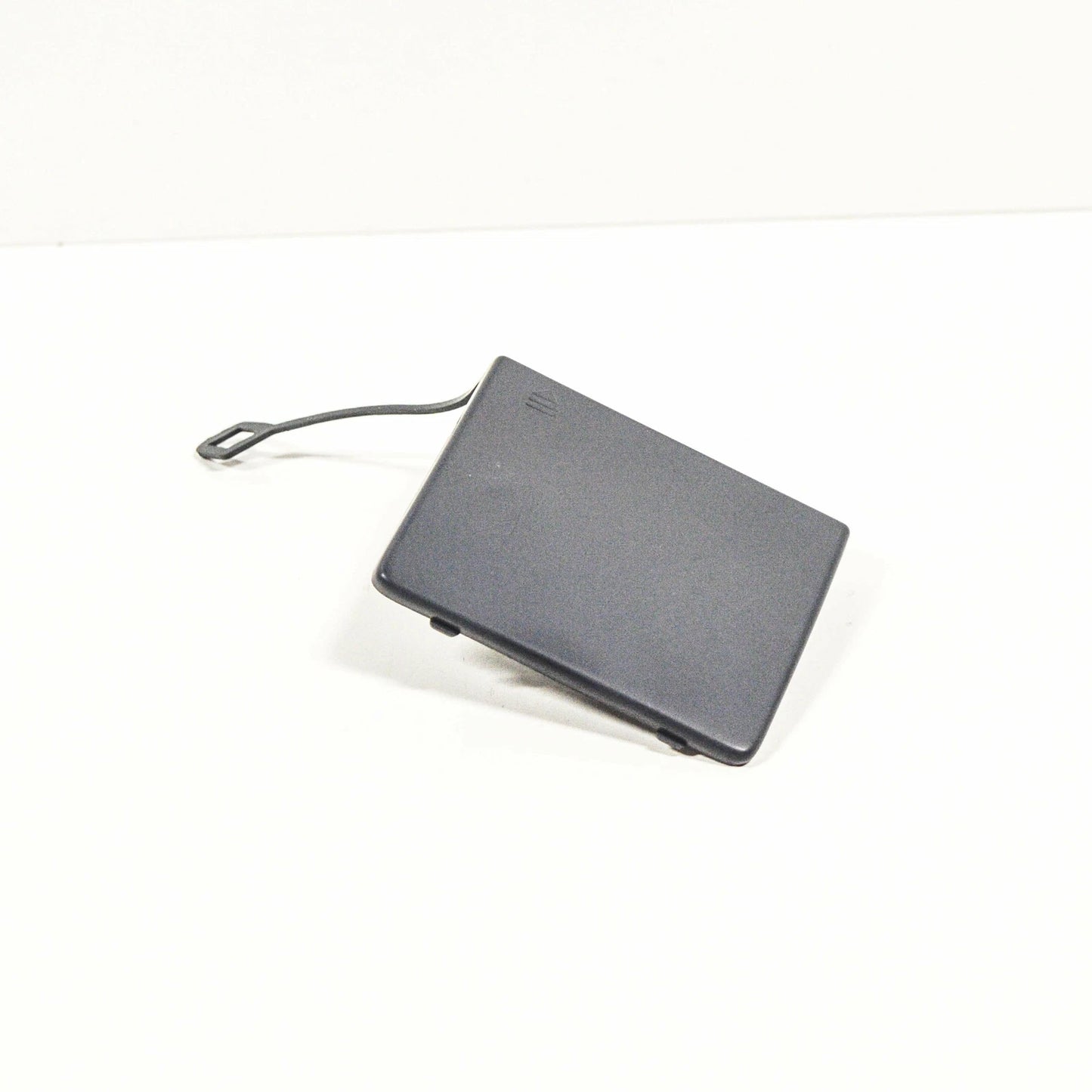 NEW MB R-CLASS W251 REAR BUMPER TOW HOOK EYE COVER A25188533239999 2010