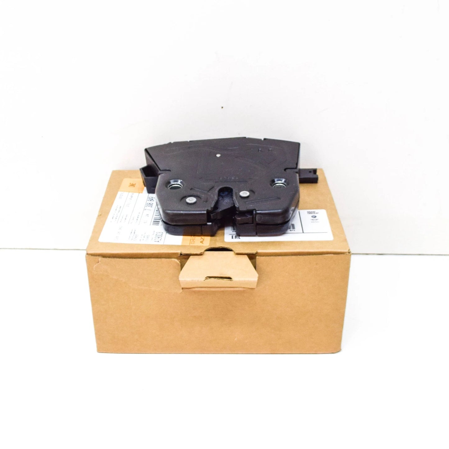 NEW BMW X5 E70 REAR TRUNK TAILGATE LID LOCK 51247308849 7308849 ORIGINAL