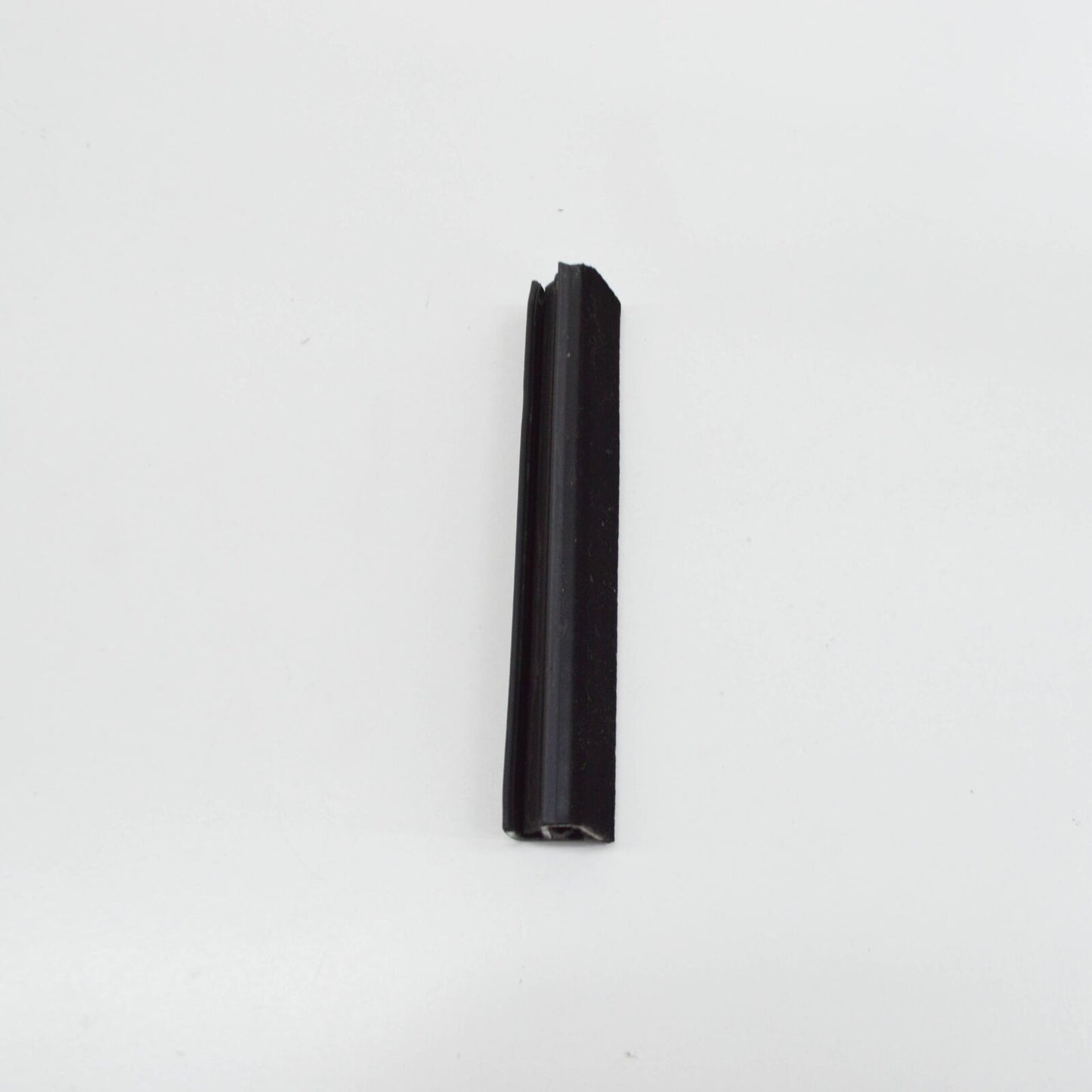 NEW MERCEDES-BENZ CLK C208 REAR SIDE WINDOW SEALING RAIL A2086730326 ORIGINAL