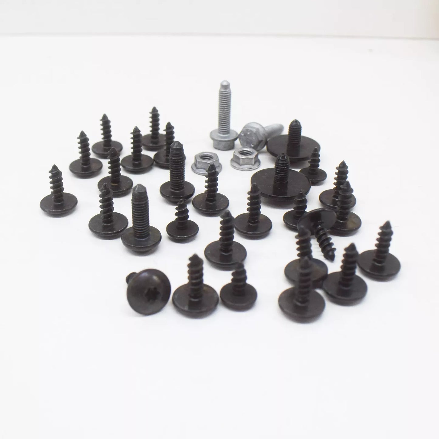 NEW AUDI A3 8V FRONT BUMPER BUMPER COVER HARDWARE KIT 8V0098623A ORIGINAL