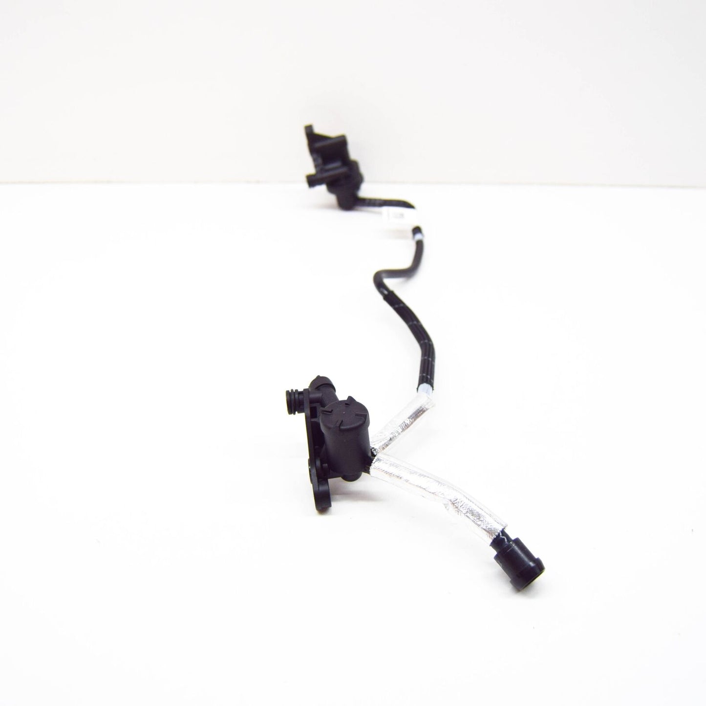 NEW AUDI Q7 4M COOLANT PIPE HOSE CENTER 059121086BG ORIGINAL