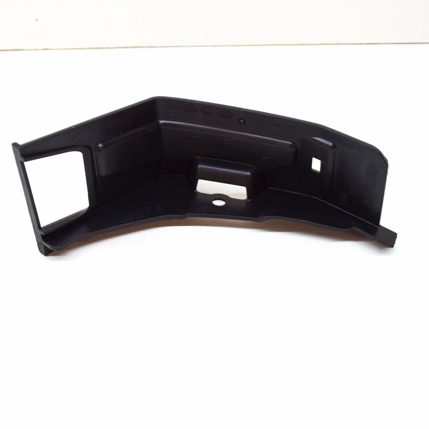 NEW MERCEDES-BENZ GLC C253 REAR LEFT BUMPER BRACKET AMG A2538852301 ORIGINAL