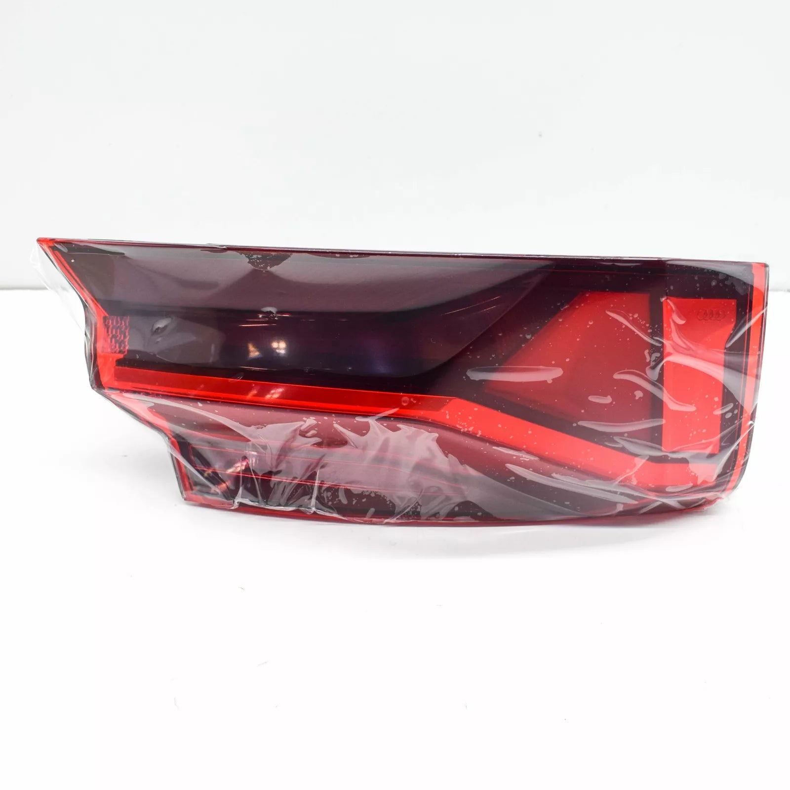 NEW AUDI A5 8W6 REAR LEFT OUTER LED TAILLIGHT 8W6945091AA ORIGINAL