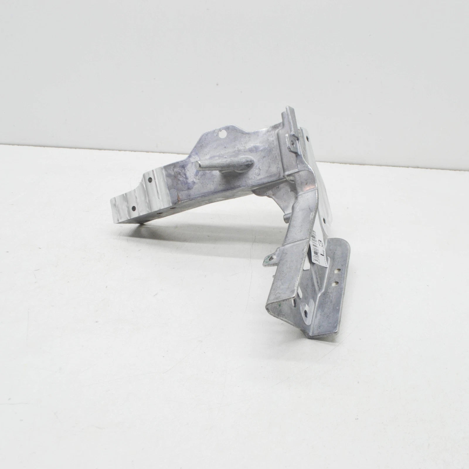 NEW MERCEDES-BENZ E W213 FRONT RADIATOR RIGHT SUPPORT A2536210700