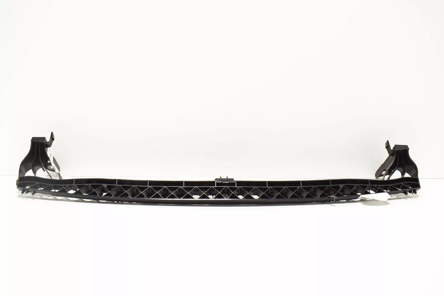 NEW VOLKSWAGEN GOLF MK7 FRONT BUMPER SUPPORT BRACKET 5G0805705G