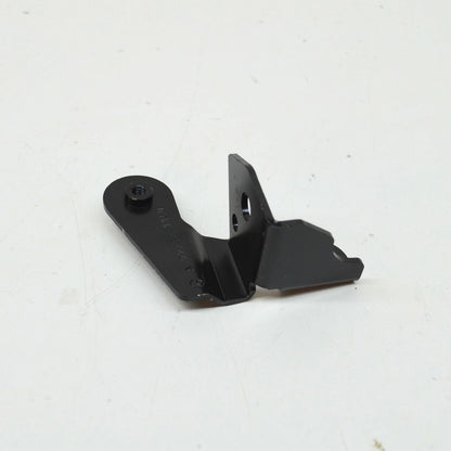 NEW MERCEDES-BENZ S W222 OIL TANK VALVE HOLDER BRACKET A2223271140 ORIGINAL