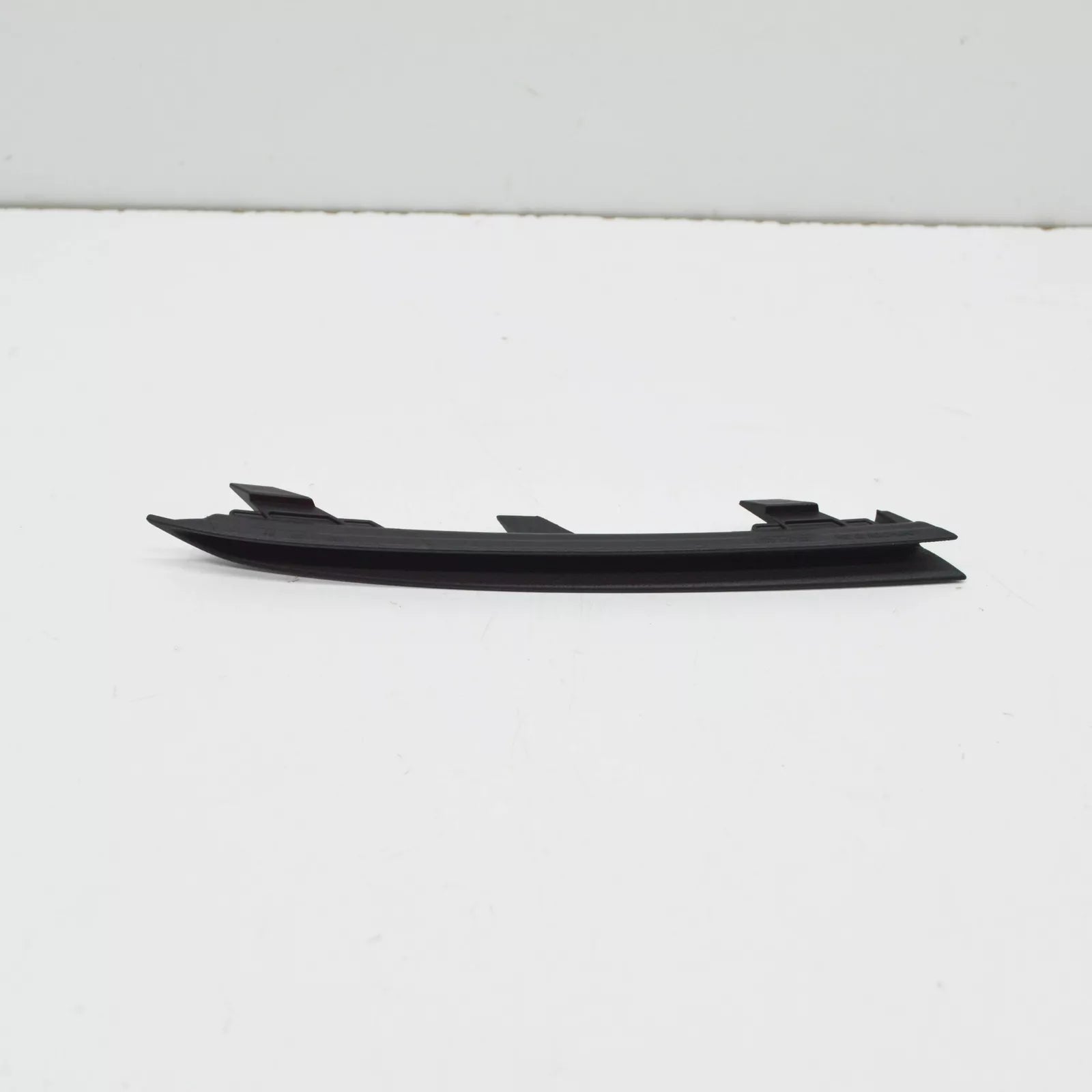 NEW VW PASSAT ALLTRACK B8 FRONT BUMPER RIGHT COVER TRIM 3G0854322A9B9