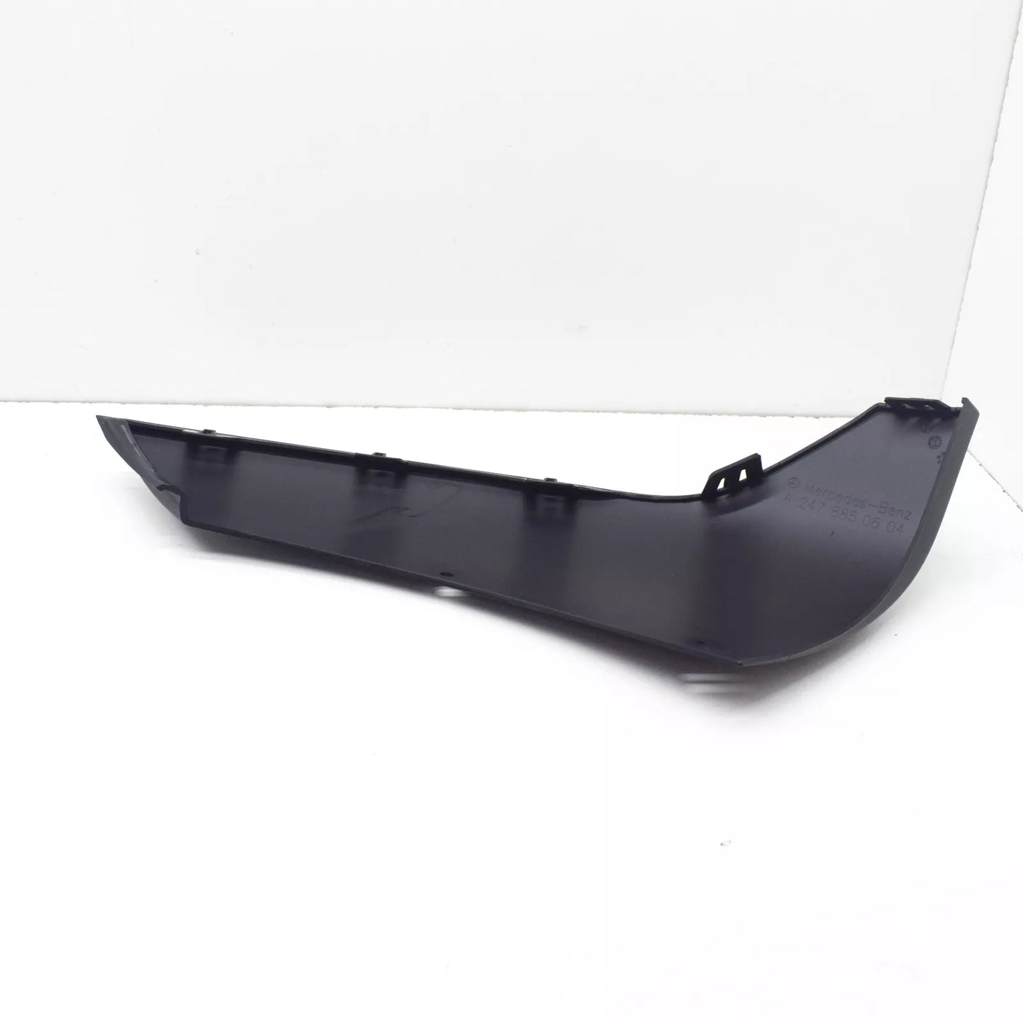 NEW MERCEDES-BENZ GLA H247 FRONT BUMPER RIGHT LOWER TRIM A2478850604
