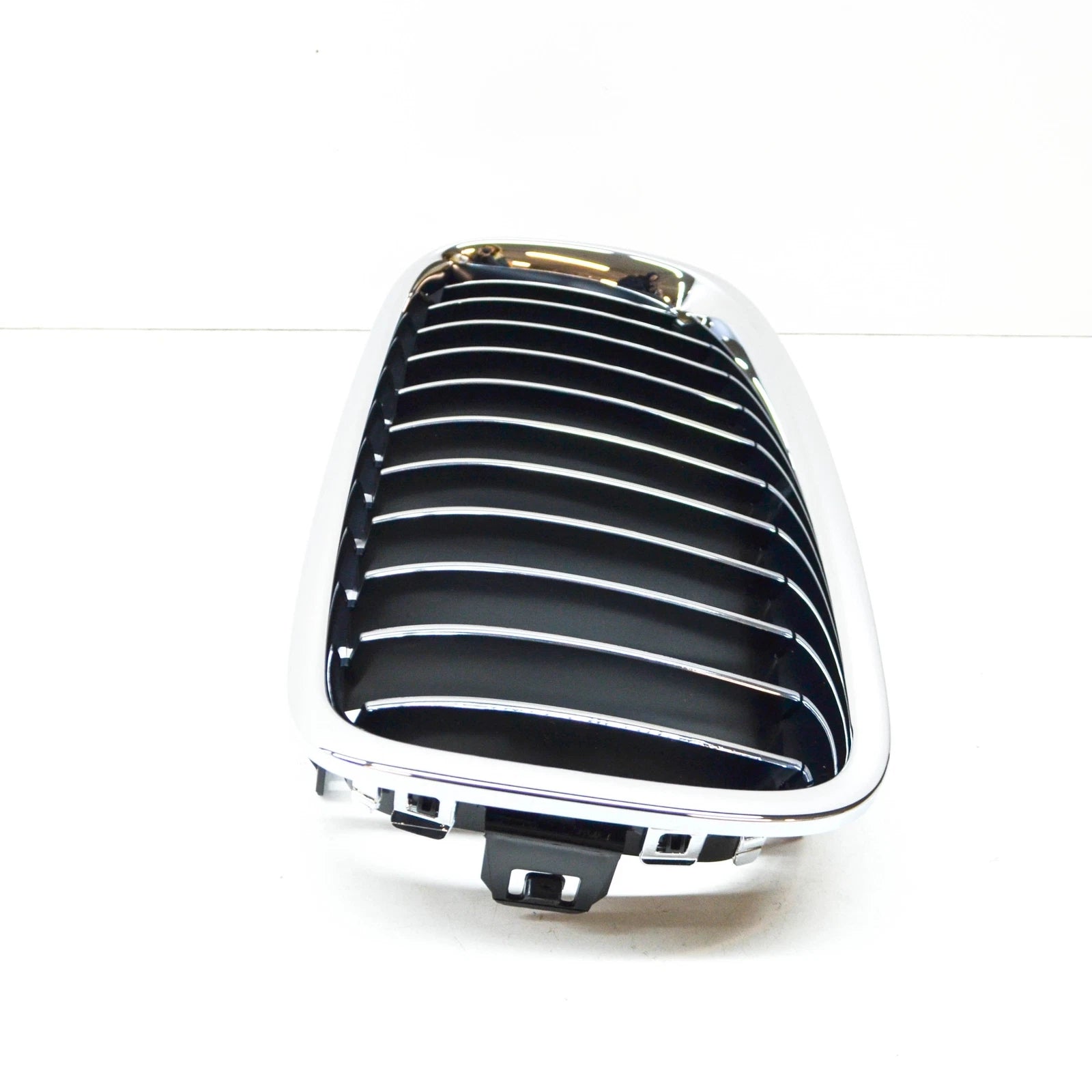 NEW BMW 3 F30 FRONT RADIATOR LEFT GRILLE LUXURY 51137263481 7263481 2014