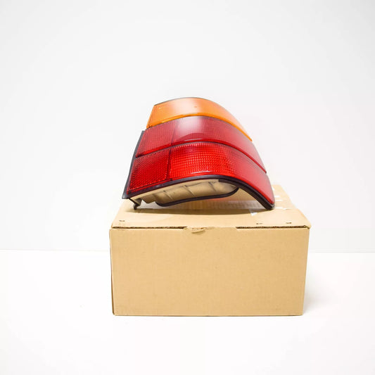 NEW BMW E34 WAGON REAR LIGHT IN THE SIDE PANEL RIGHT 8351648 63218351648