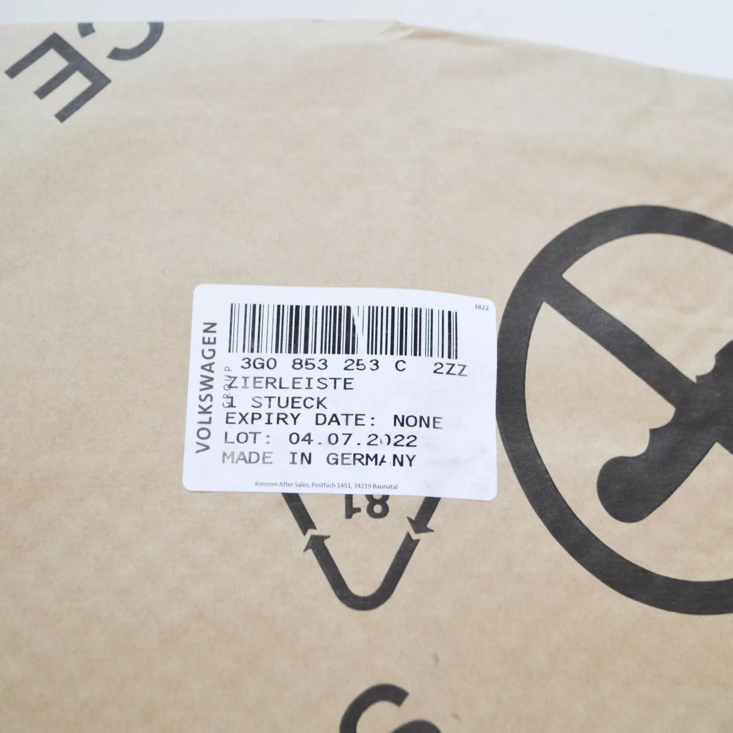 NEW VOLKSWAGEN PASSAT B8 3G FRONT LEFT BUMPER TRIM 3G0853253C2ZZ ORIGINAL