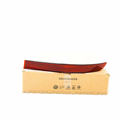 NEW VOLKSWAGEN TOURAN 1T REAR BUMPER RIGHT REFLECTOR 1T0945106A