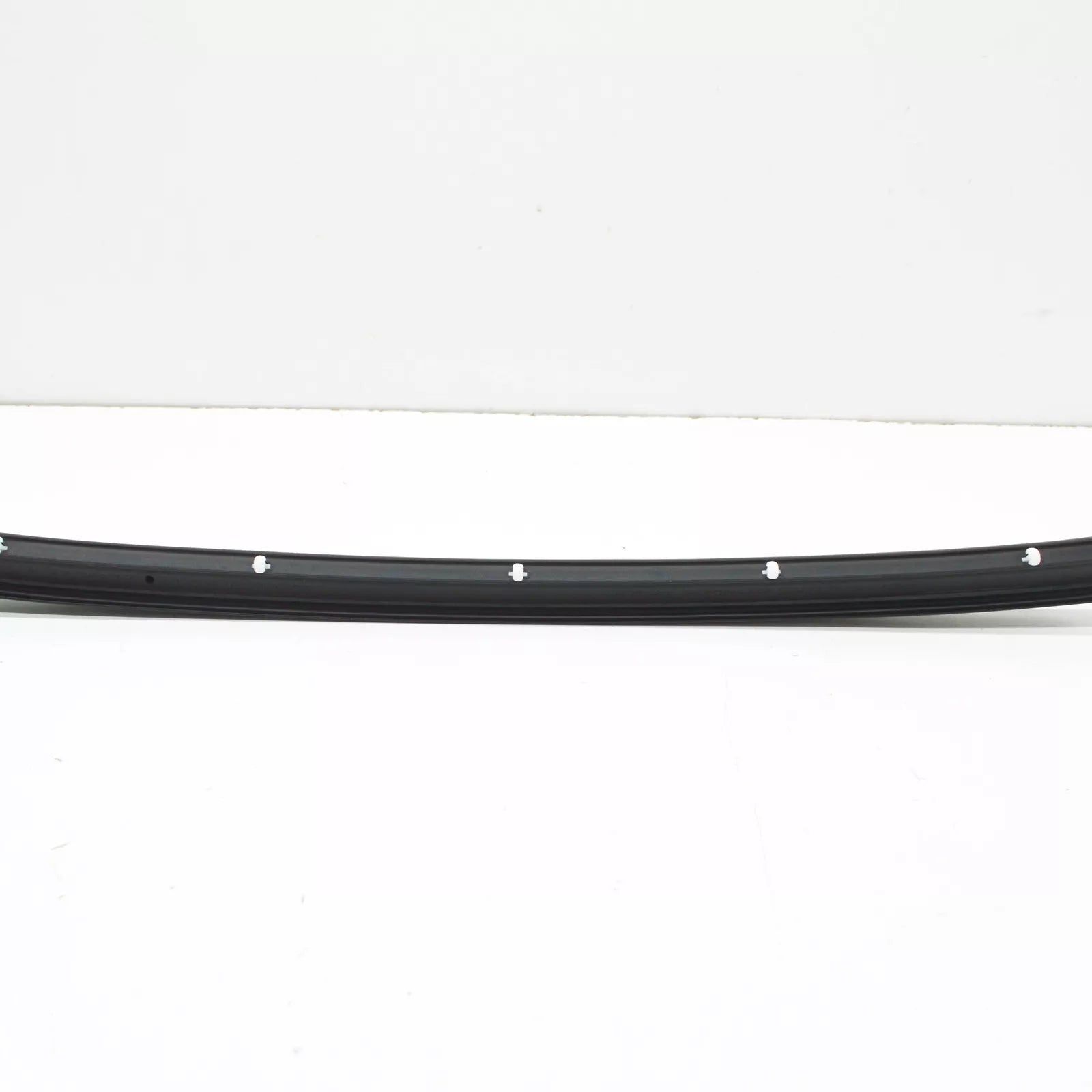 NEW VOLKSWAGEN TRANSPORTER T5 FRONT RIGHT DOOR SEAL 7H0837566A ORIGINAL