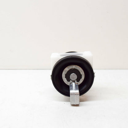 NEW MERCEDES-BENZ SL R107 A/C VACUUM ELEMENT A0008001175 ORIGINAL