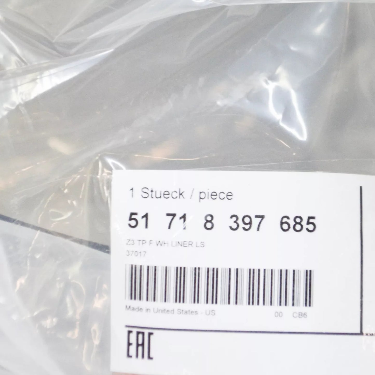 NEW BMW Z3 COUPE E36 FRONT LEFT INNER FENDER LINER 8397685 51718397685 ORIGINAL