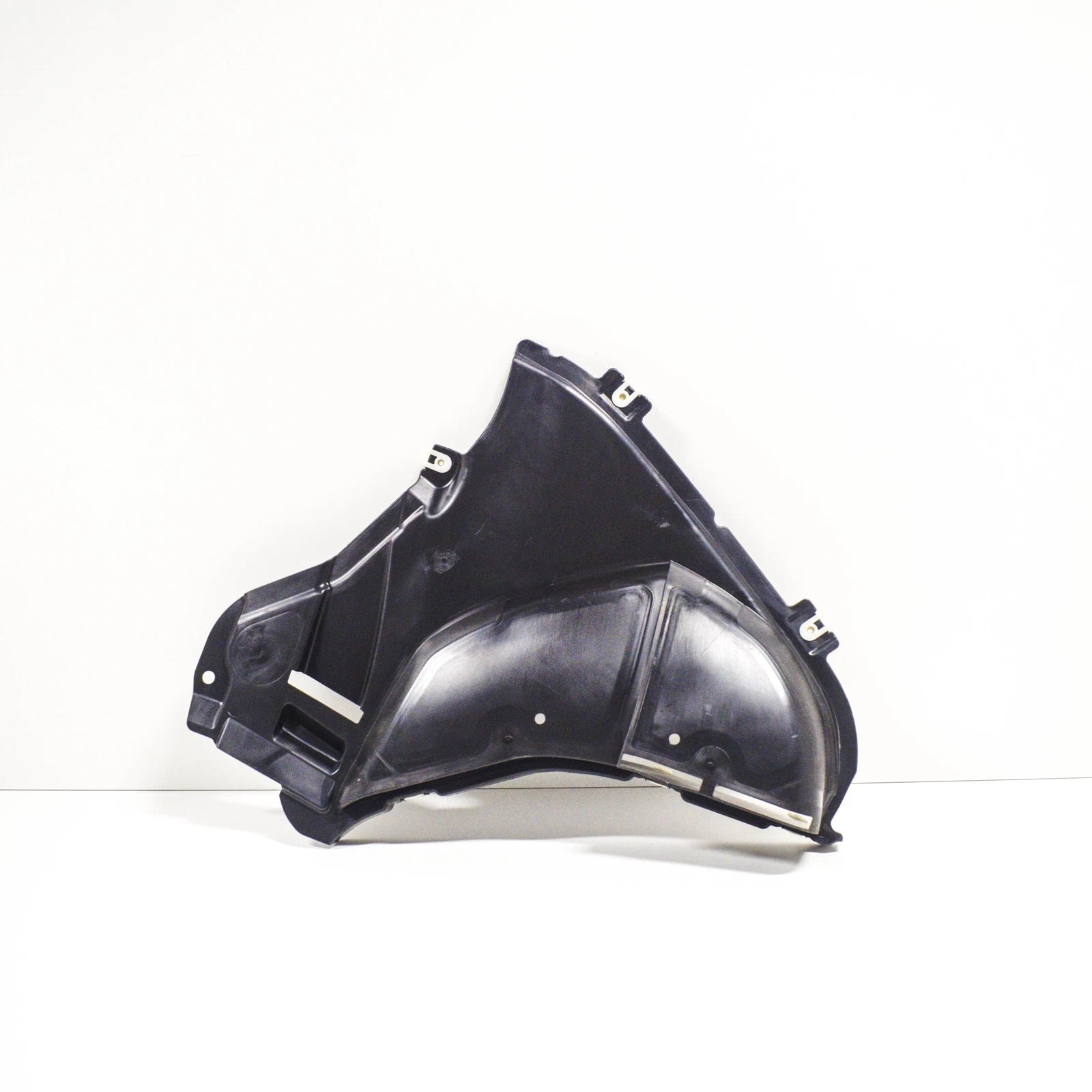 NEW BMW 5 G30 FRONT LEFT FENDER LINER WHEEL ARCH LOWER COVER 51757340743