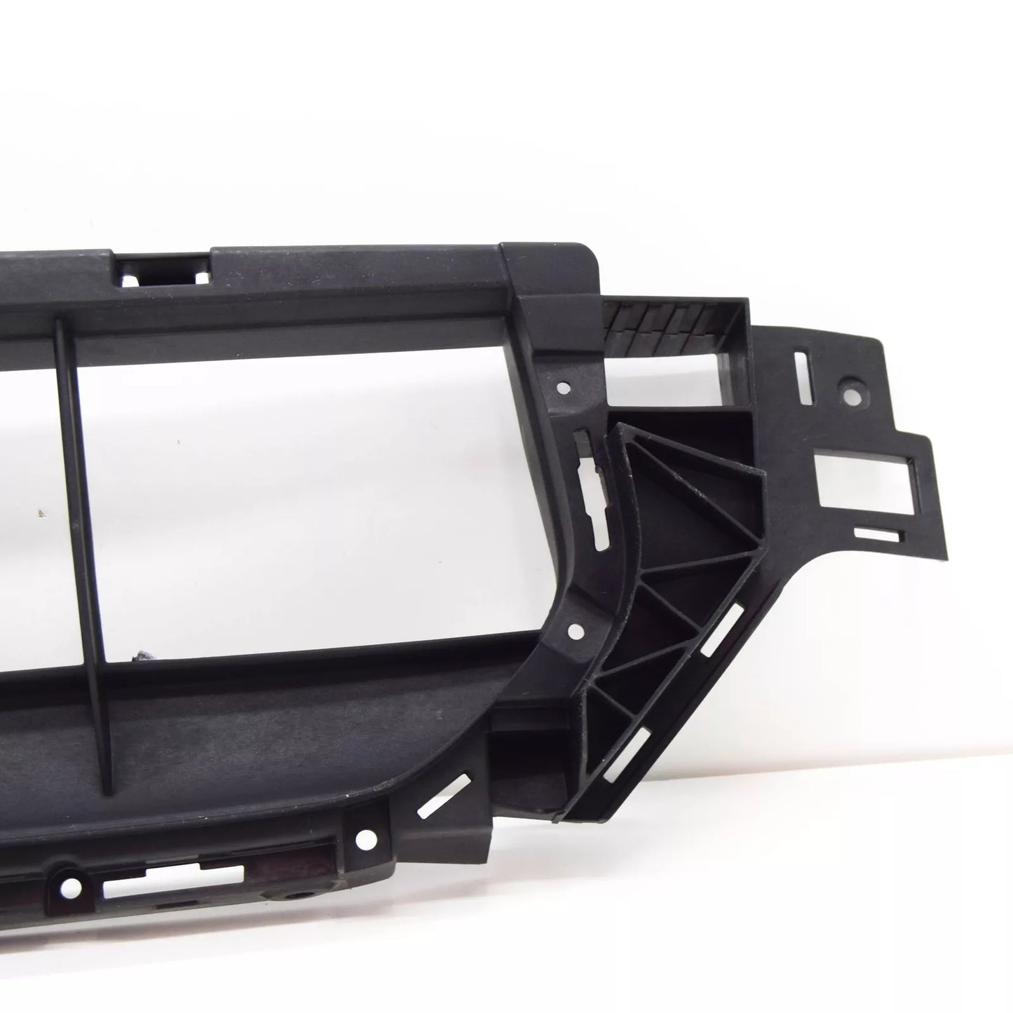 NEW AUDI RS6 C7 FRONT BUMPER UPPER CENTRE CLOSING ELEMENT 4G0807233D ORIGINAL