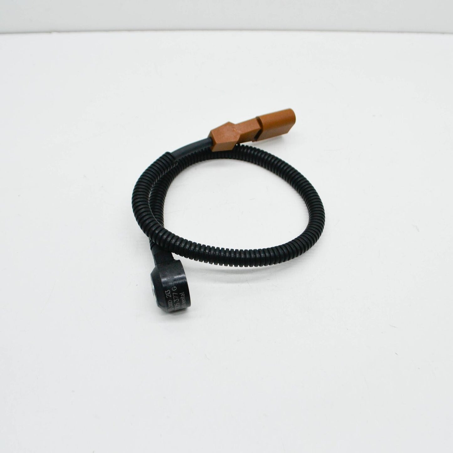 NEW AUDI A6 C6 DETONATION KNOCK SENSOR 077905377G ORIGINAL