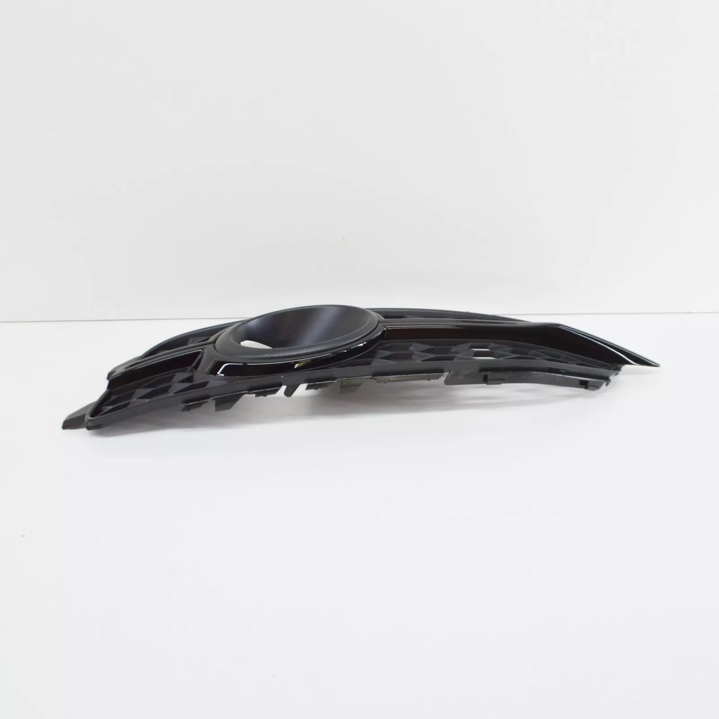 NEW AUDI A6 C7 FRONT RIGHT FOG GRILLE 4G0807682KBMT ORIGINAL