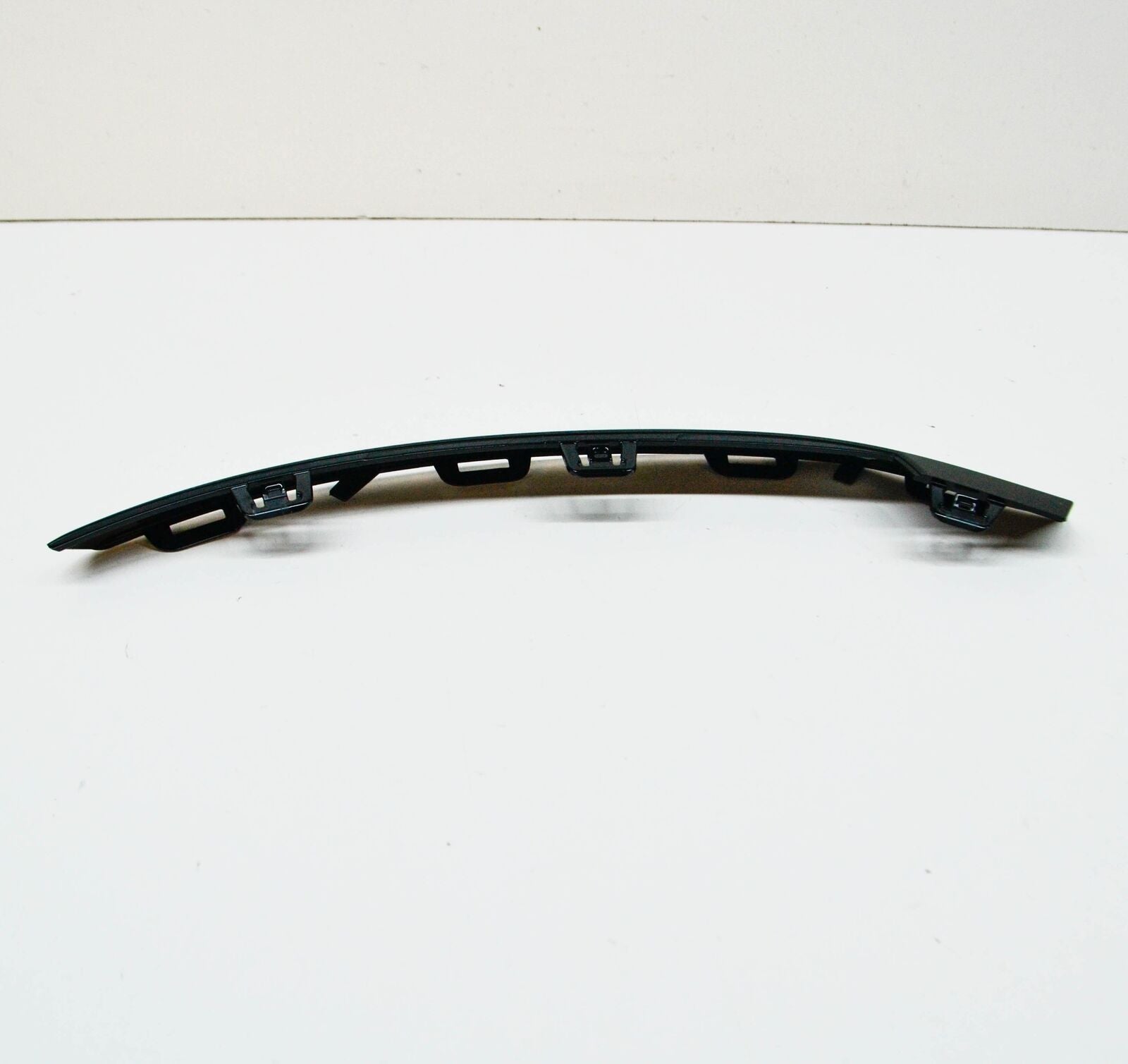 NEW MERCEDES-BENZ GLC C253 FRONT LEFT BUMPER MOULDING A2538855300 ORIGINAL