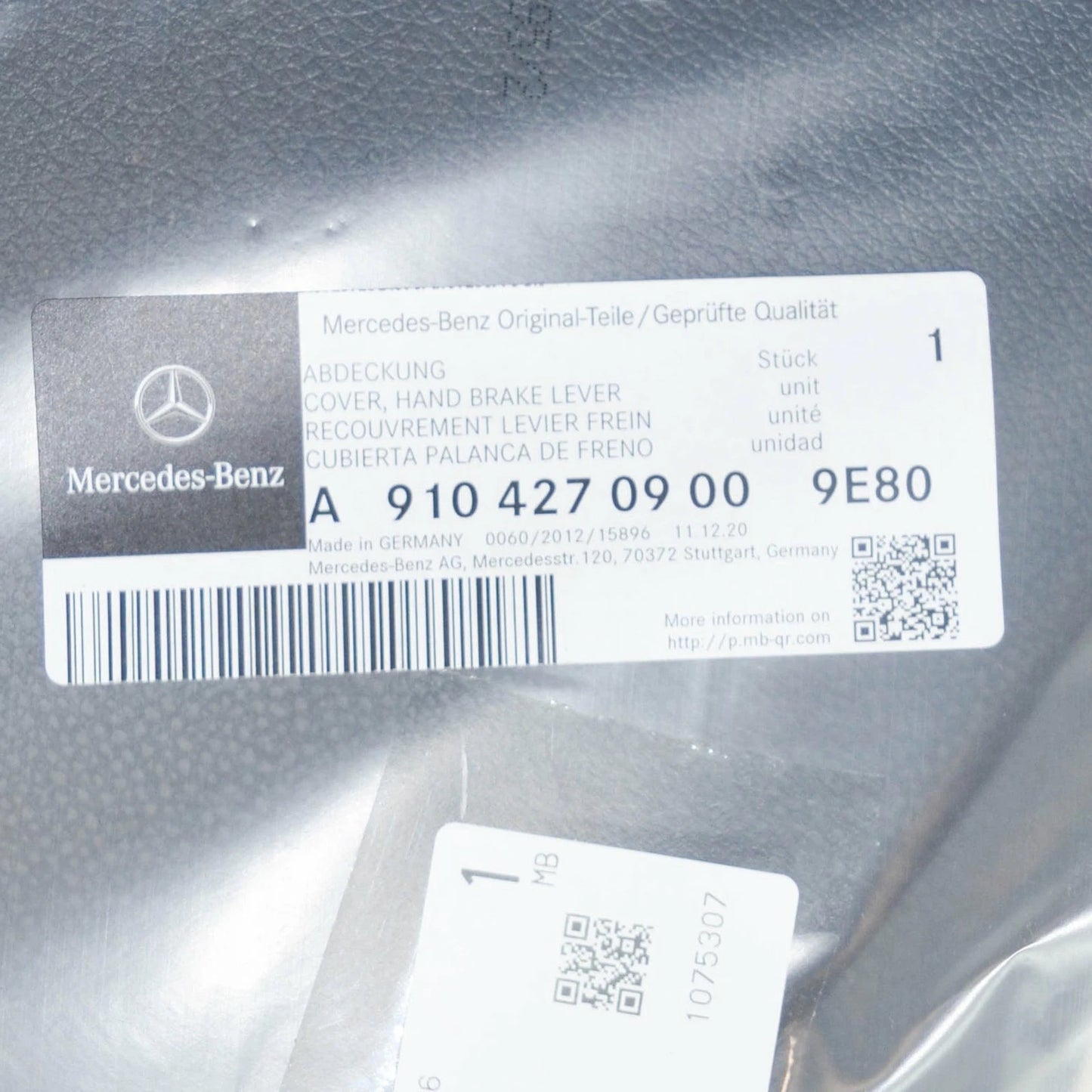 NEW MB SPRINTER W907 HAND BRAKE LEVER COVER LHD A91042709009E80