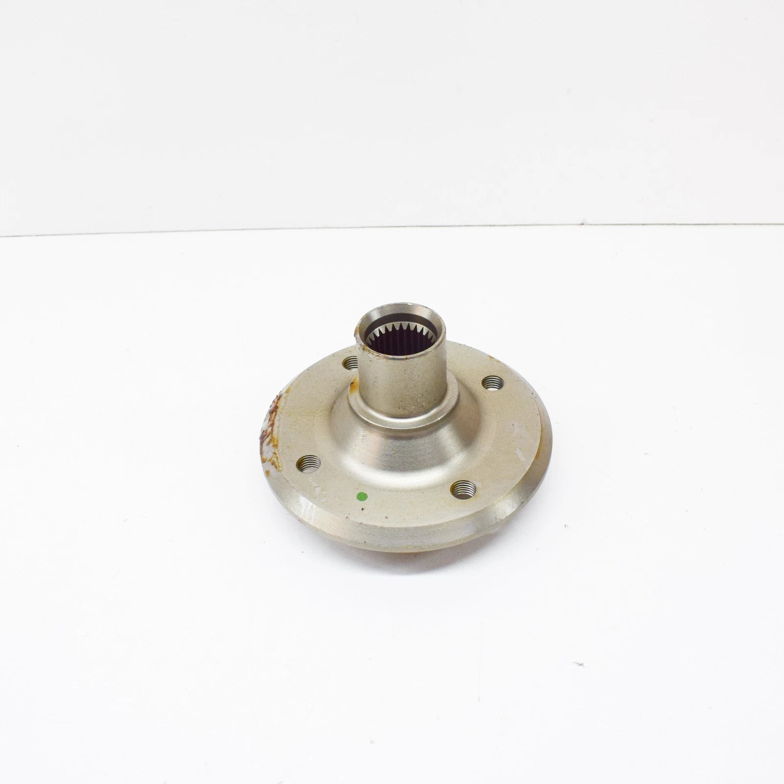 NEW BMW 3 E30 REAR AXLE DRIVE FLANGE 33411131118 1131118 ORIGINAL