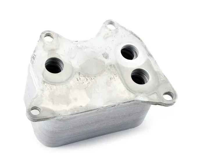 NEW VOLKSWAGEN BEETLE A5 OIL COOLER 06K117021K ORIGINAL