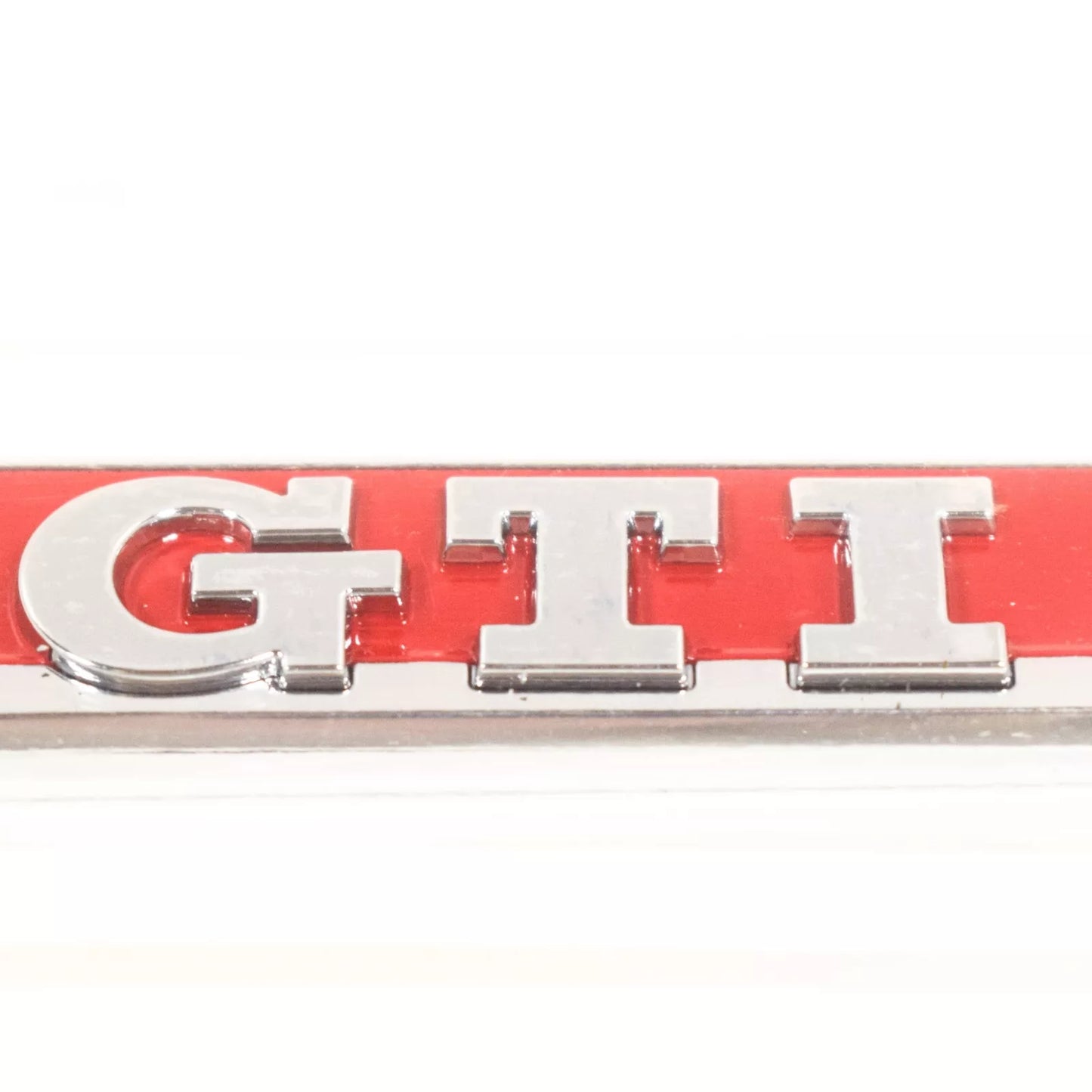 NEW VOLKSWAGEN GOLF MK7 RIGHT FENDER GTI EMBLEM 5G0853688ATJZQ ORIGINAL