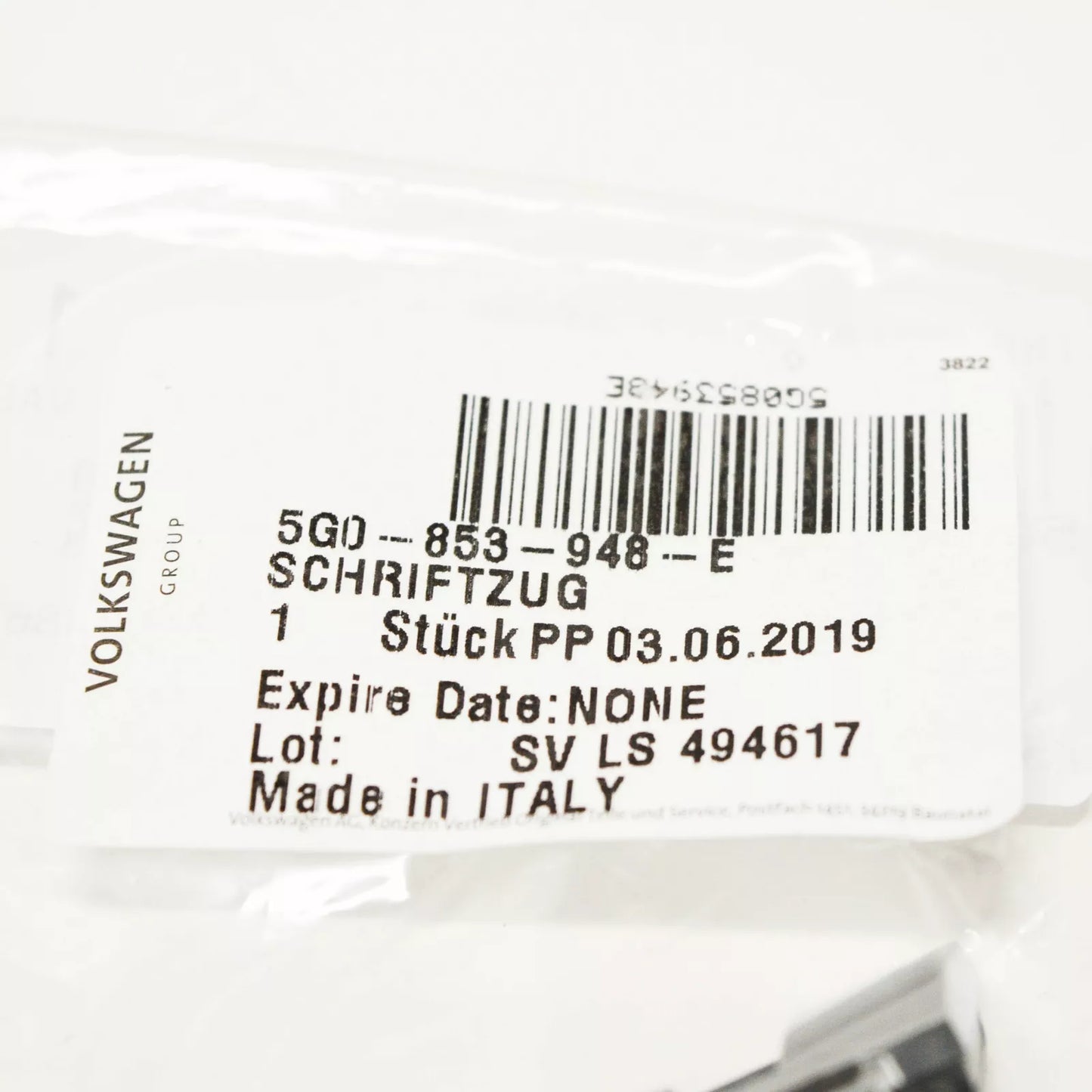 NEW VW GOLF MK7 R FRONT BUMPER RADIATOR GRILLE EMBLEM BADGE 5G0853948E