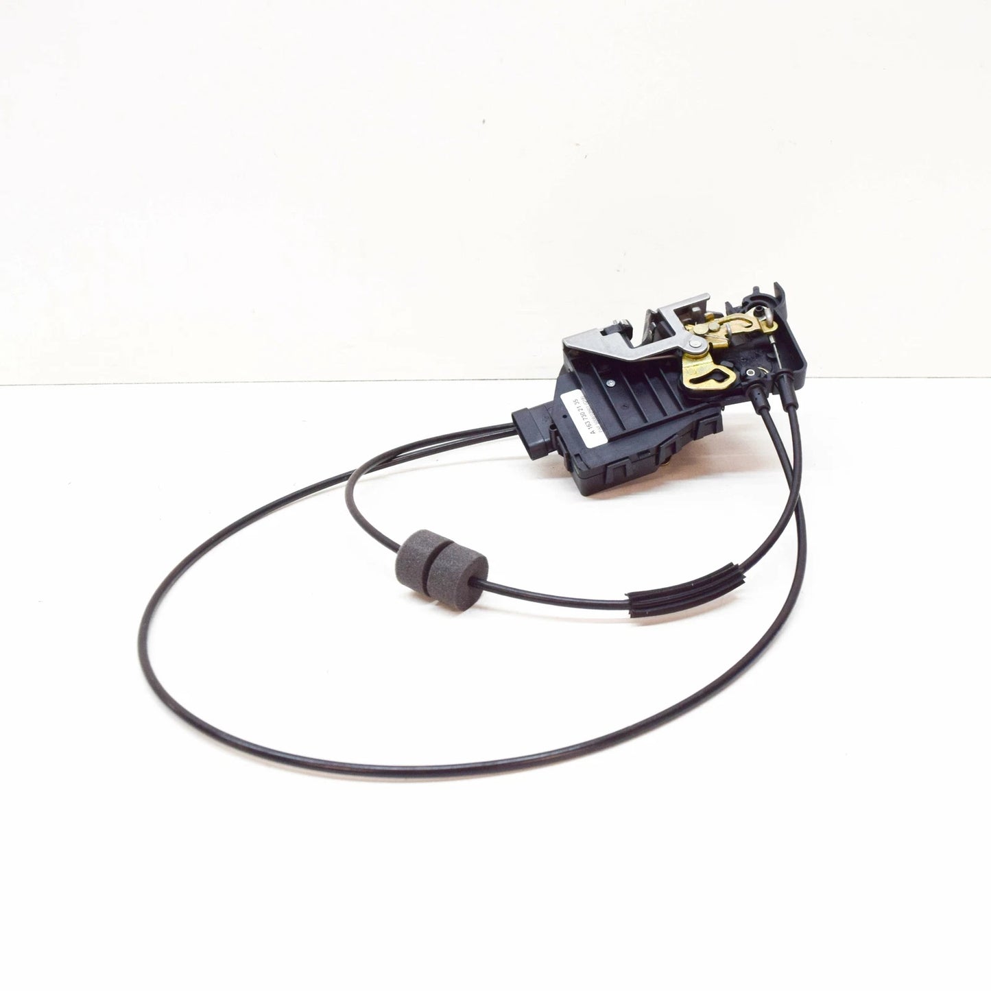 NEW MERCEDES-BENZ ML W163 REAR LEFT DOOR LOCK A1637302135