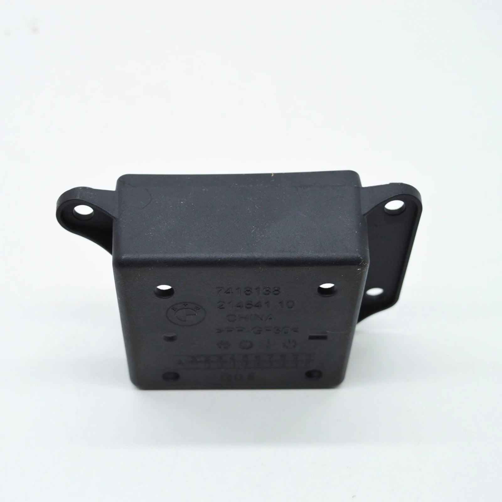 NEW BMW X5 G05 FRONT CAMERA MOUNTING BRACKET 51137418138 ORIGINAL