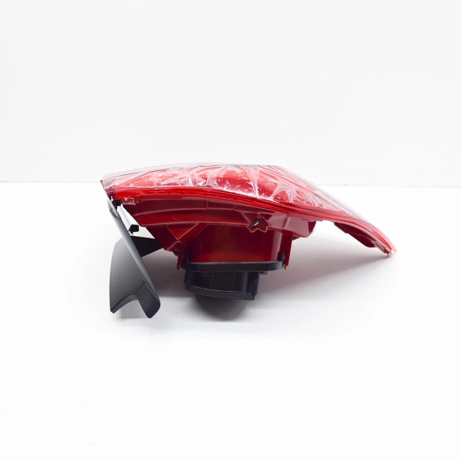 NEW VW TOUAREG 7P REAR LEFT OUTER TAILLIGHT 7P6945207 ORIGINAL