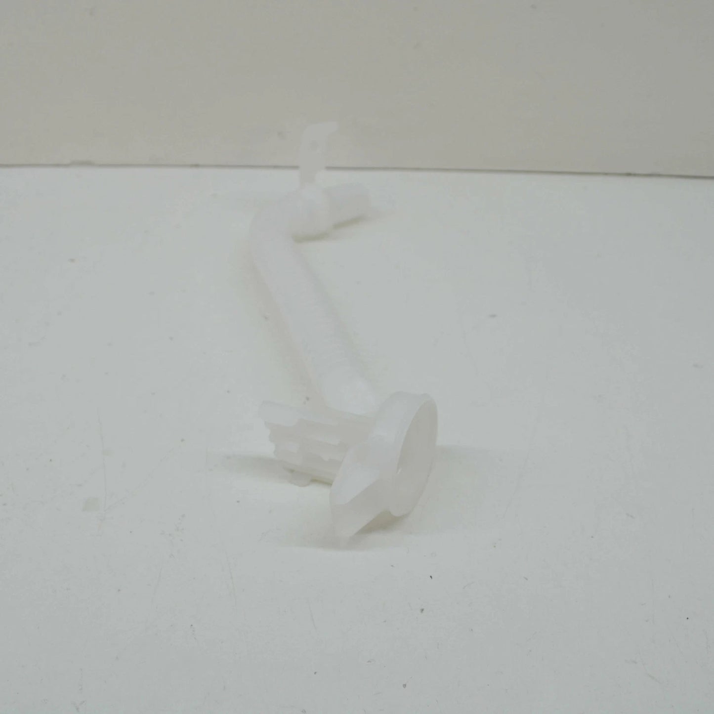 NEW VW POLO AW WINDHIELD WASHER RESERVOIR TANK FILLER NECK 2G0955463C ORIGINAL