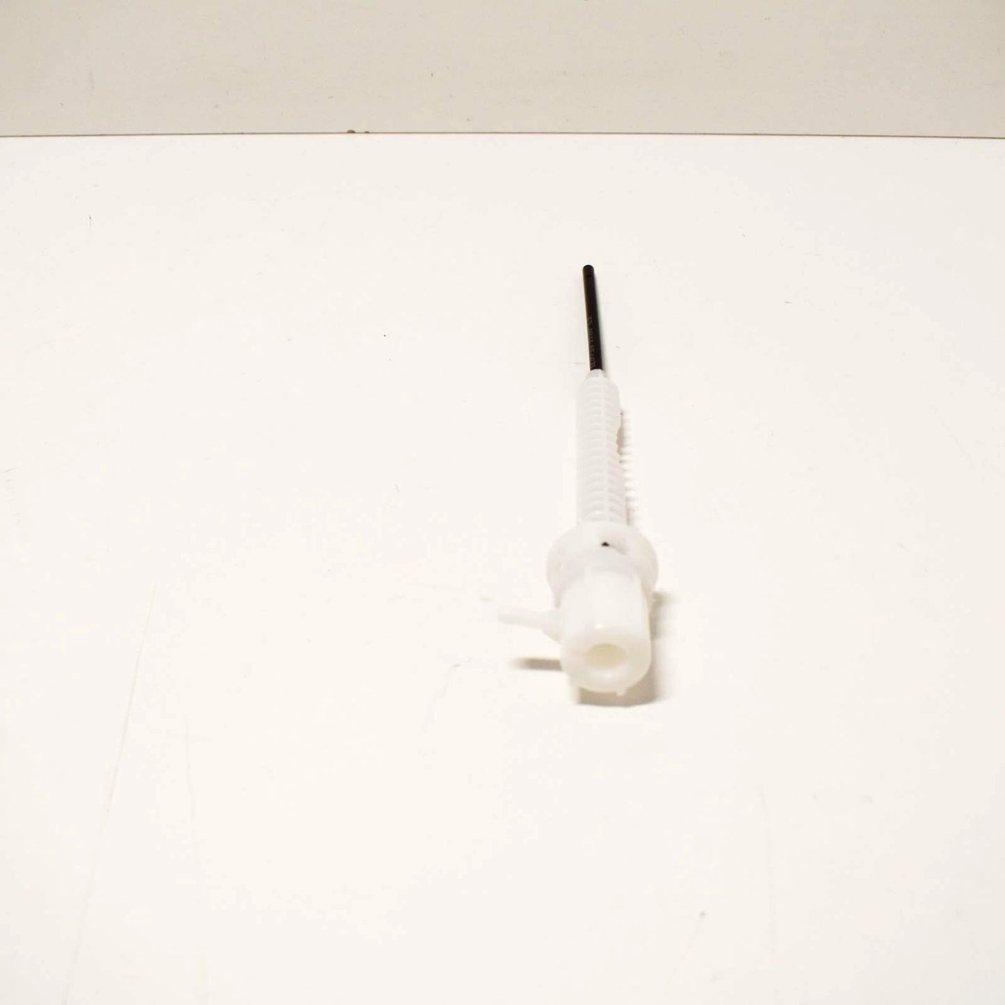 NEW BMW 5 E39 FUEL OFFTAKE 64128386693 8386693 ORIGINAL