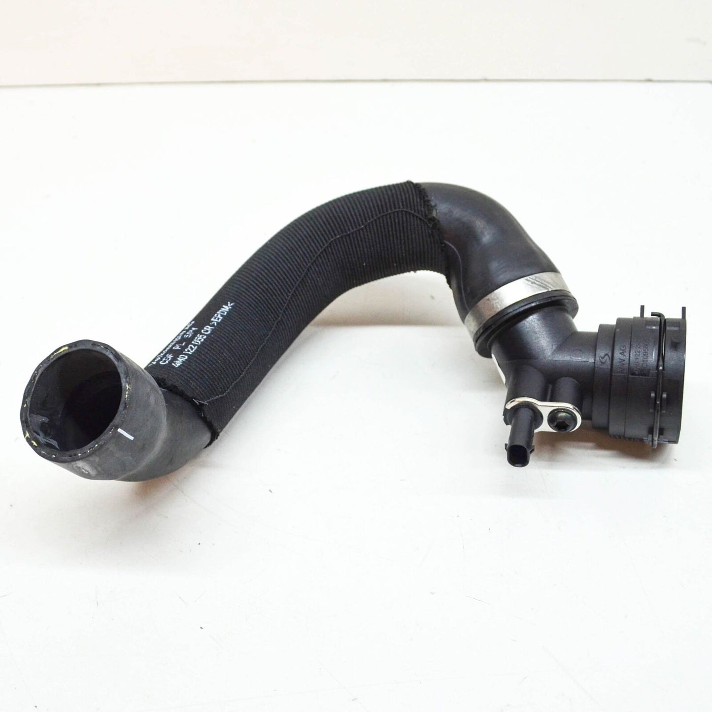 NEW AUDI Q8 LEFT COOLANT RADIATOR HOSE W RELEASE COUPLING 4M0122055CR ORIGINAL