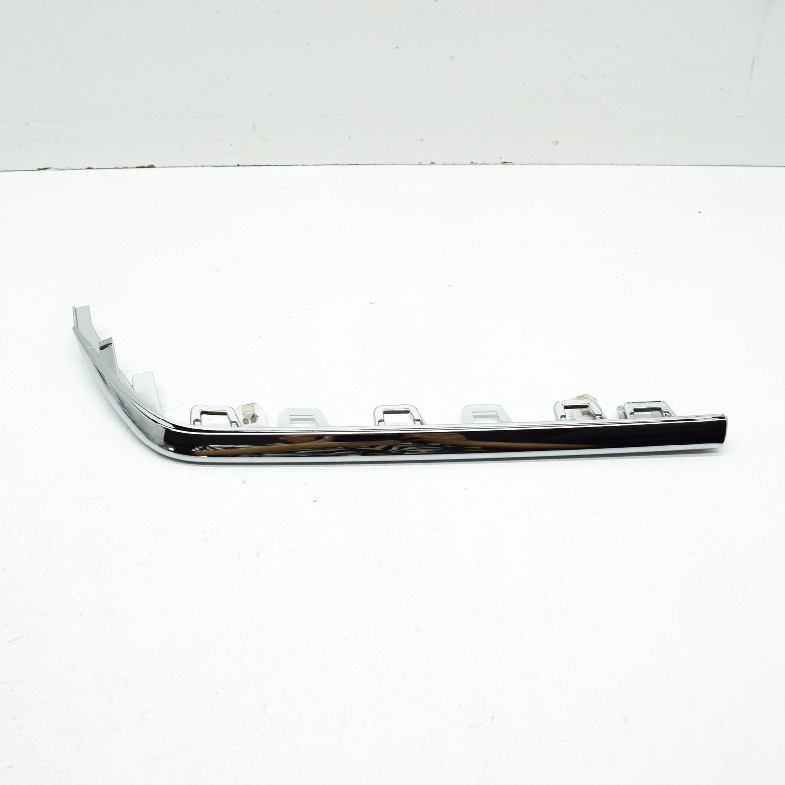 NEW MERCEDES-BENZ S W222 REAR LEFT BUMPER MOLDING A2228853001 ORIGINAL